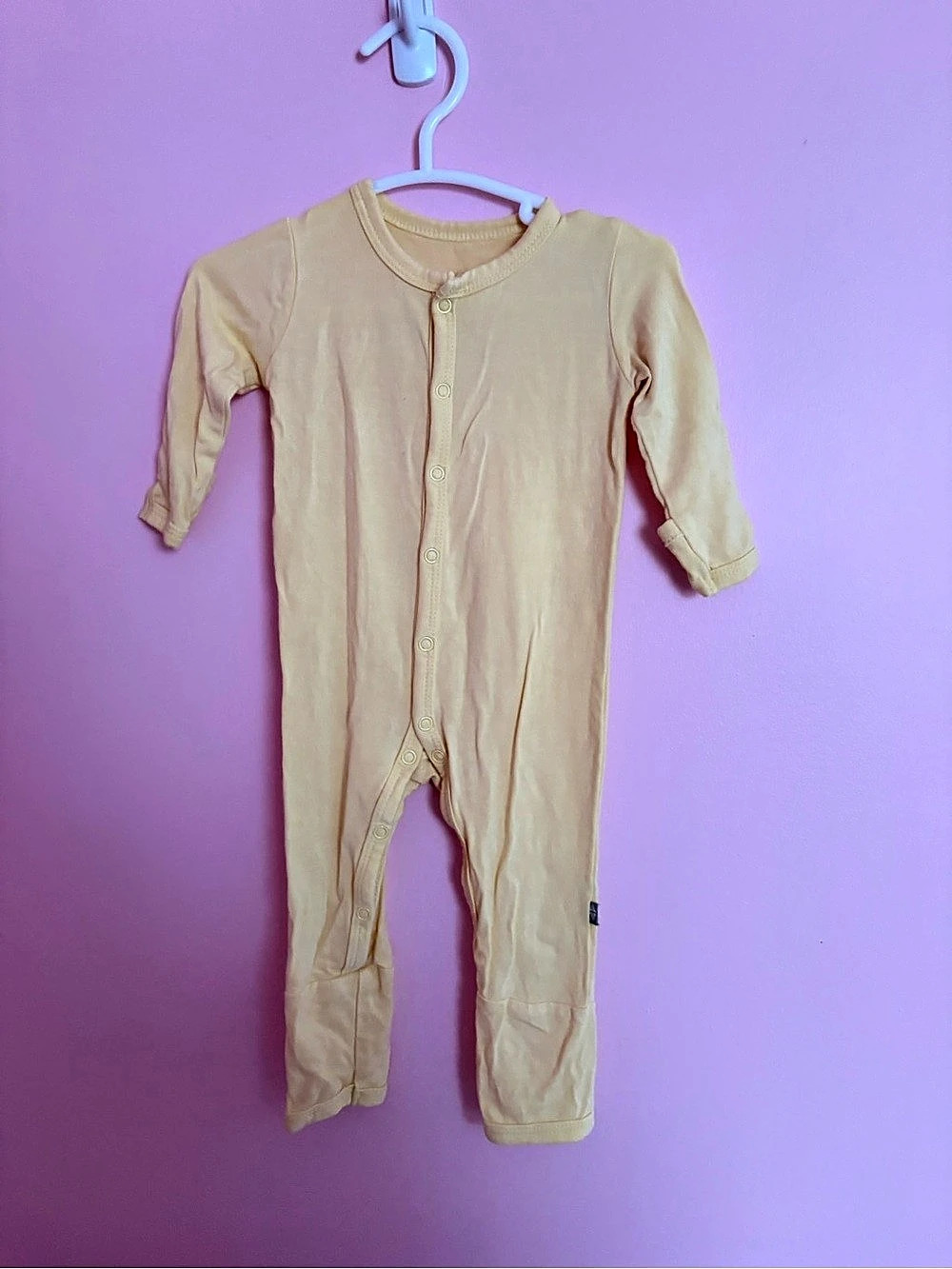 Kyte baby daffodil(?) romper